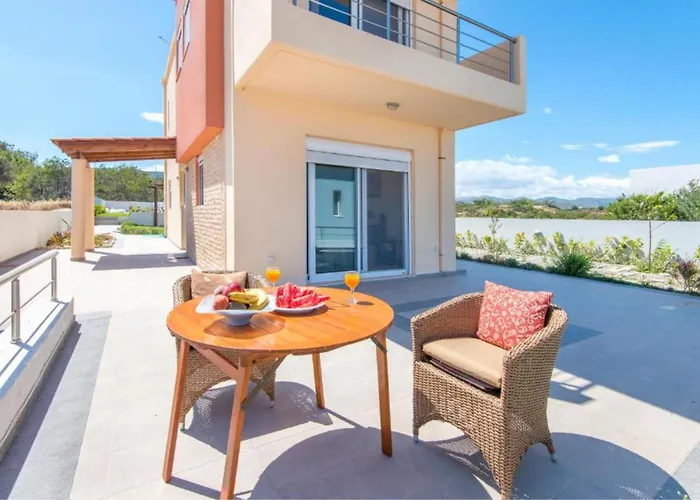 Villa Verona Pool Вилла Лакания