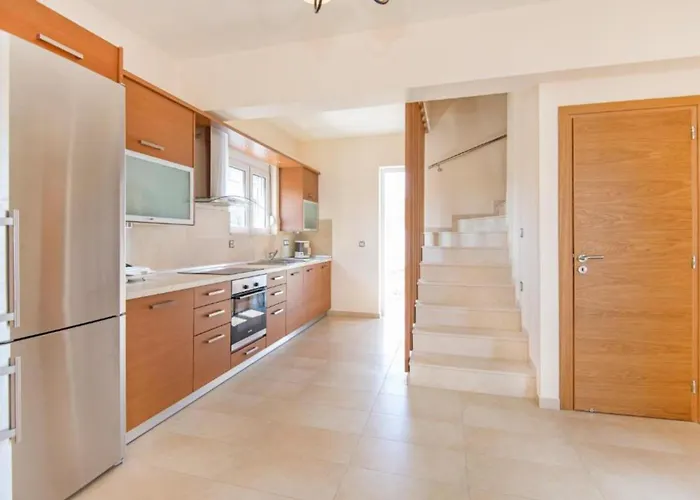 Villa Verona Pool Villa Lakhania