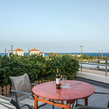 Villa Verona Pool Lakhania