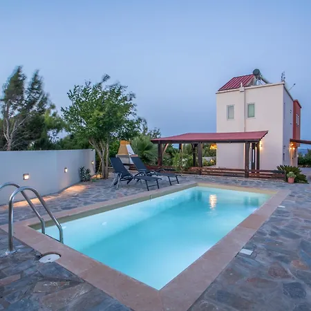 Verona Pool