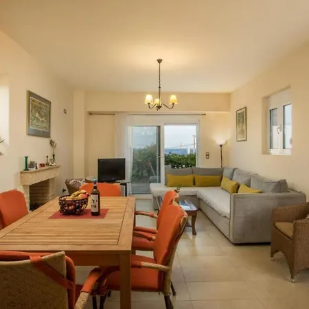 Villa Verona Pool Lakhania